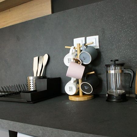 Homel Rocks -Elegant Apt 2Bd -Amazing Garden View Kalambaka Exterior photo